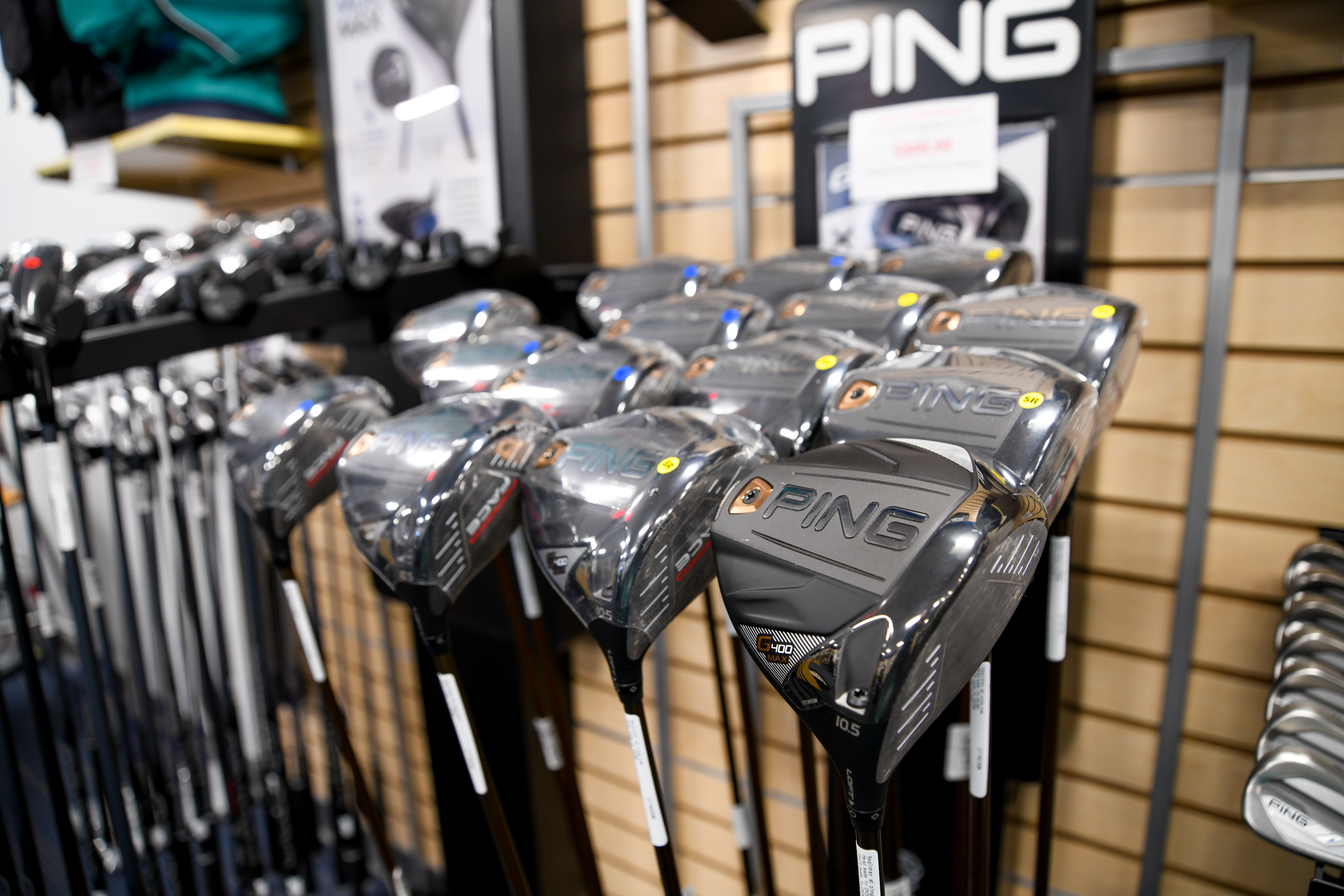 Vsit the GlobalGolf Reatil Store