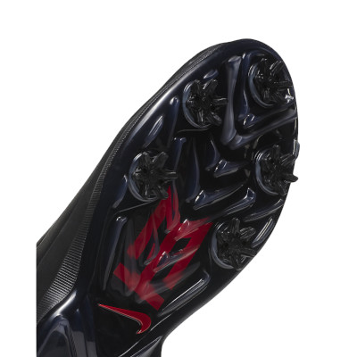 Nike Tiger Woods 20 Golf Shoe close bottom